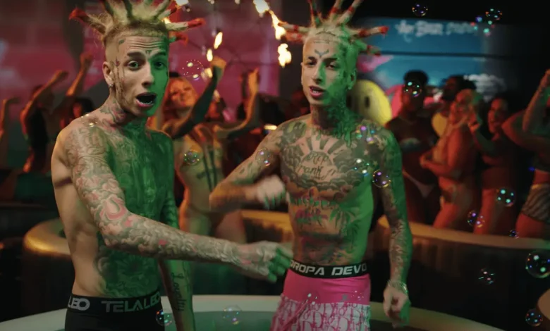 Who Are the Island Boys